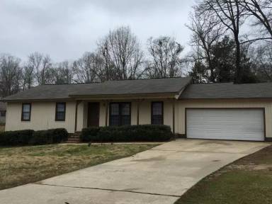 Main picture of 6901 Buckhorn Dr