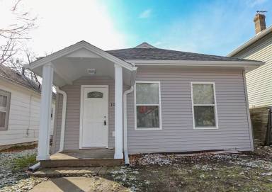 Main picture of 1019 9th St SE