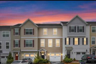 Main picture of 1424 Hudgins Farm Cir