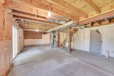 Main picture of 8431 Meadowcrest Dr