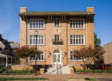 Main picture of 515 N Church St
