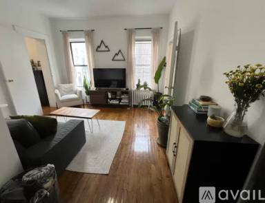 Main picture of 224 Avenue B