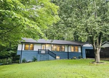 Main picture of 202 S Wingate Rd