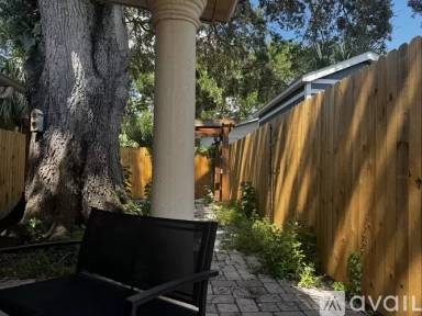 Main picture of 1006 N Fremont Ave