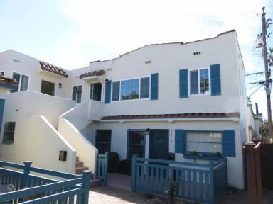 Main picture of 4843 1/2 Lotus St