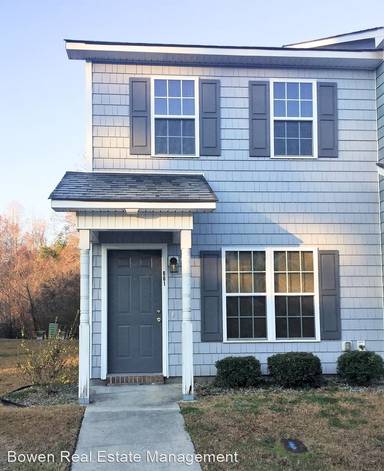 Main picture of 27 E Doris Ave