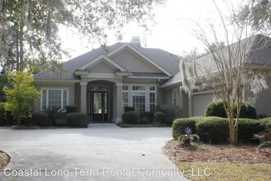 Main picture of 23 Mead Ln