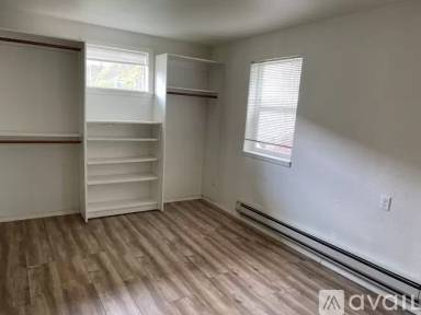 Main picture of 819 Nob Hill Ave N
