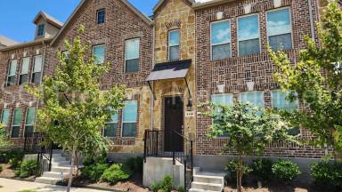 Main picture of 2410 Eureka Way