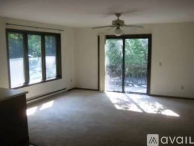 Main picture of 62 Summer St