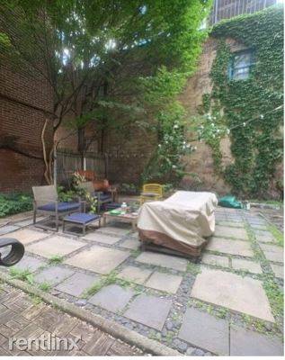 Main picture of 139 Joralemon St