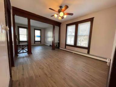 Main picture of 74 Washington Ave