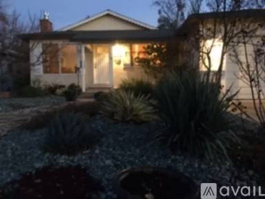 Main picture of 1010 Coloma Way