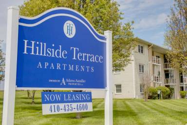 Main picture of 731 W Bel Air Ave
