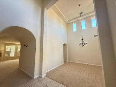 Main picture of 1427 Wyndham Ln