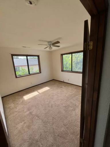 Main picture of 1170 W Elm St