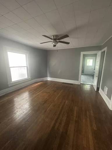 Main picture of 3816 Archwood Ave