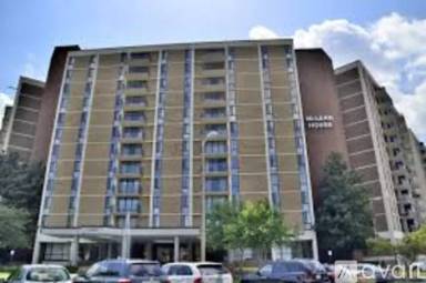Main picture of McLean House Condo