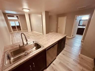 Main picture of 40 Grant St