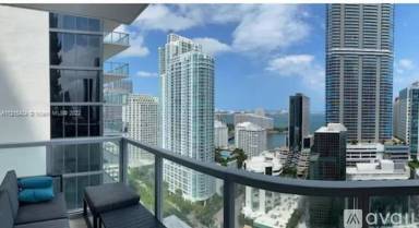 Main picture of 1050 Tower