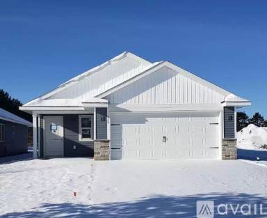 Main picture of 928 York Ct