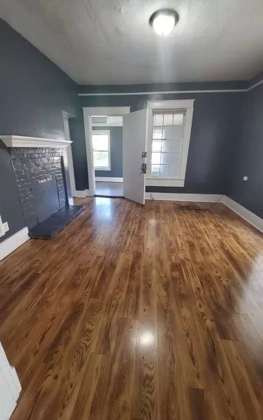 Main picture of 3166 Given Ave