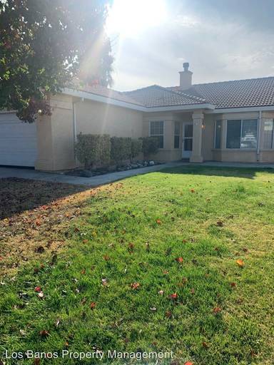 Main picture of 2541 Goldeneye Dr