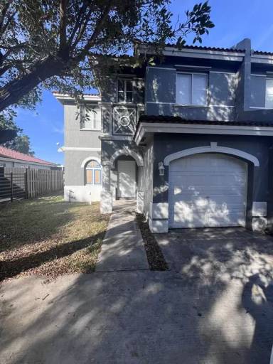 Main picture of 13495 SW 262nd St