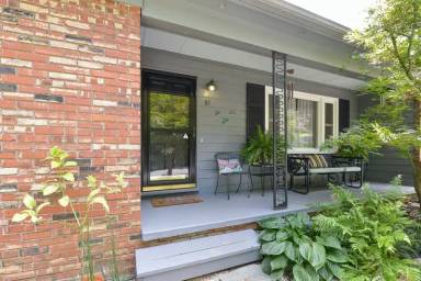 Main picture of 87 Providence Rd