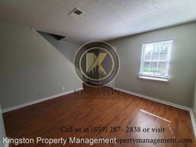 Main picture of 193 Landings Dr