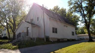 Main picture of 138 N Agency St