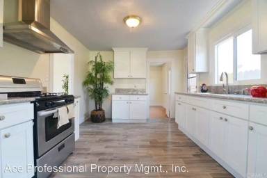 Main picture of 807 W Chestnut St
