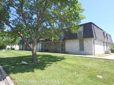 Main picture of 108 Sieville Ave Apartments