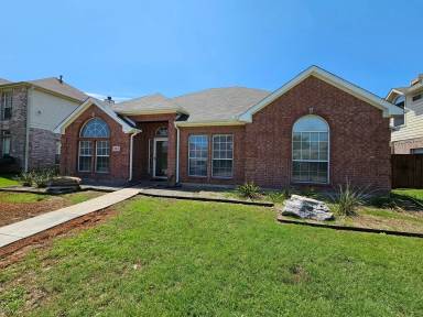 Main picture of 424 Jenkins Ln