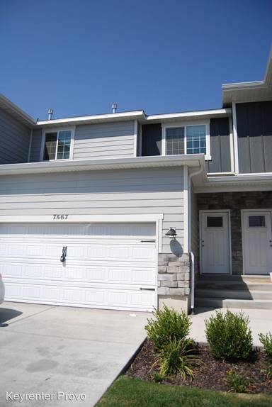 Main picture of 7567 N Cottage Ln
