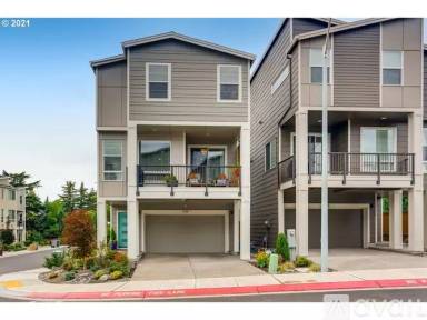 Main picture of 939 SW Adrian Ter