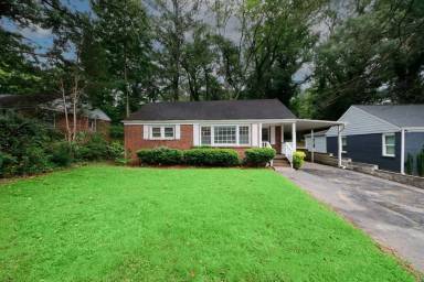 Main picture of 1836 Oakmont Dr NW