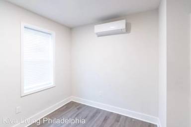Main picture of 2616 N Chadwick St