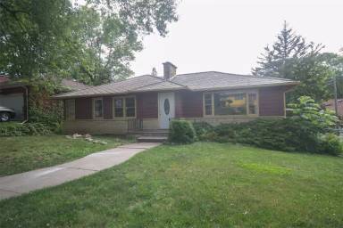 Main picture of 3340 N 48th St