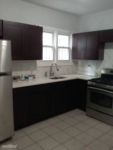 Main picture of 404 13th Ave