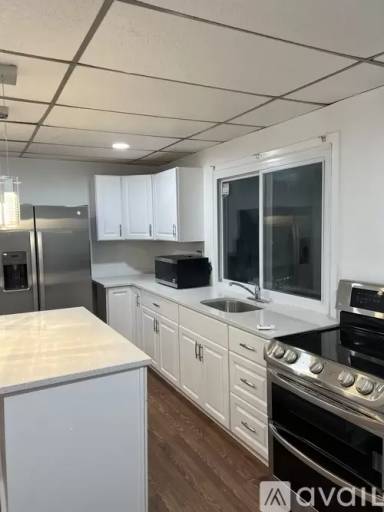 Main picture of 11 Oak Pl