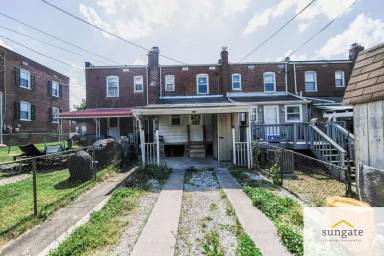 Main picture of 5215 Wasena Ave
