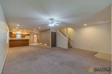 Main picture of 800 Moro St