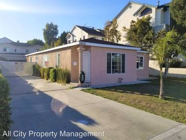 Main picture of 15211 Freeman Ave