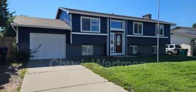 Main picture of 7431 Fortman Ave