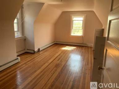 Main picture of 6218 Greene St