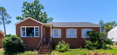 Main picture of 1022 Bedford Dr
