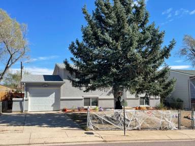 Main picture of 1495 Prado Dr