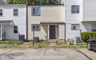 Main picture of 226 Chenault Ct