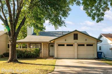 Main picture of 5810 Shreveport Dr